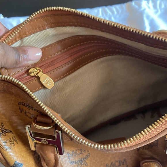 MCM BOSTON BAG - Picture 5 of 6